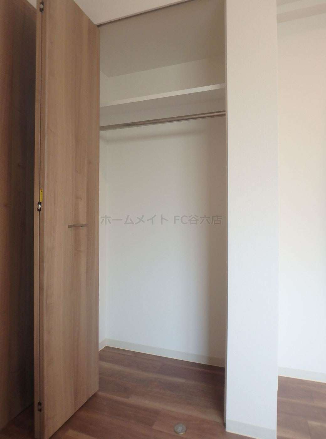 収納　エスリード南森町