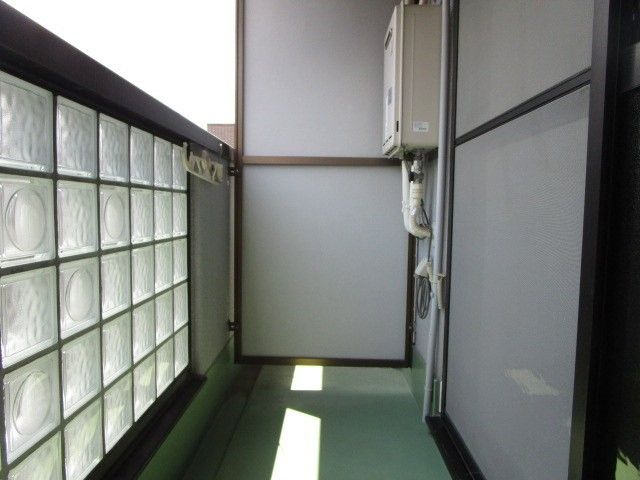 バルコニー　バルコニー
