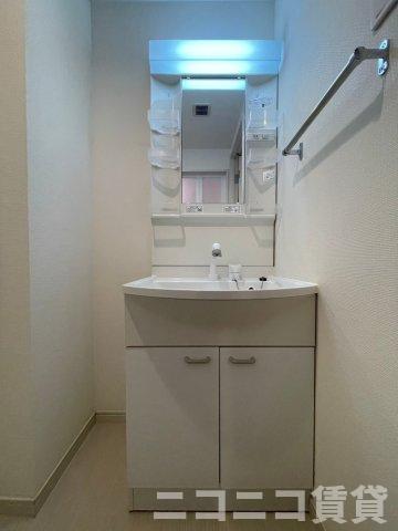 洗面設備　別号室イメージの為、現状を優先致します。