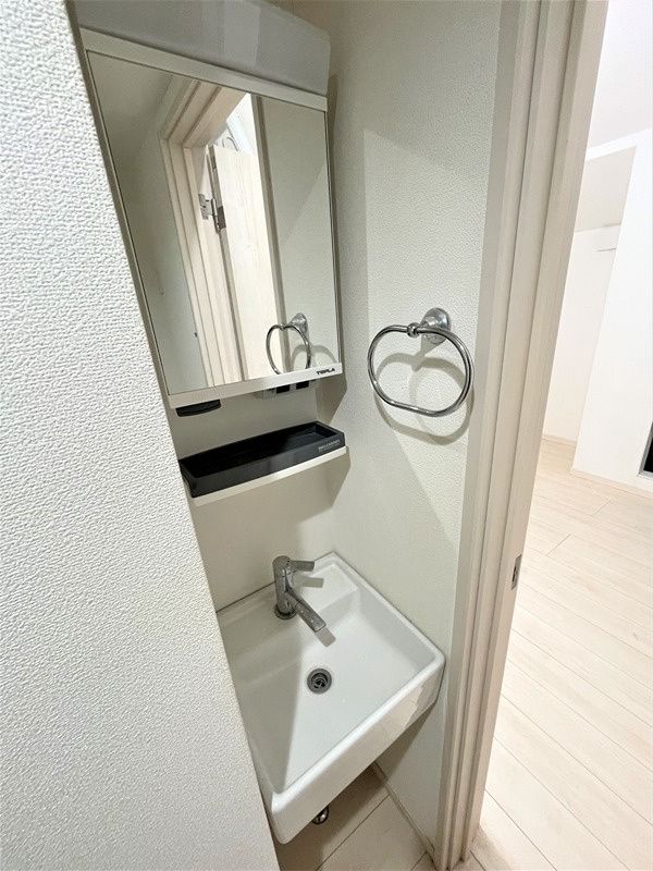 洗面設備　別部屋参考写真となります