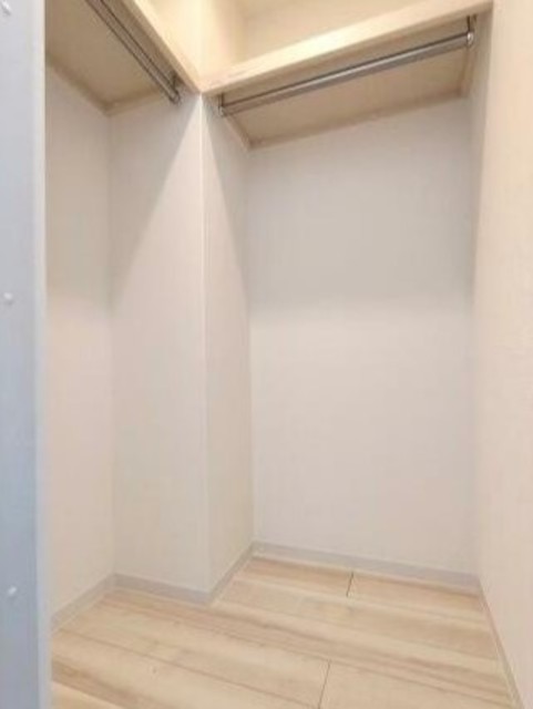 収納　ウォークインクローゼット