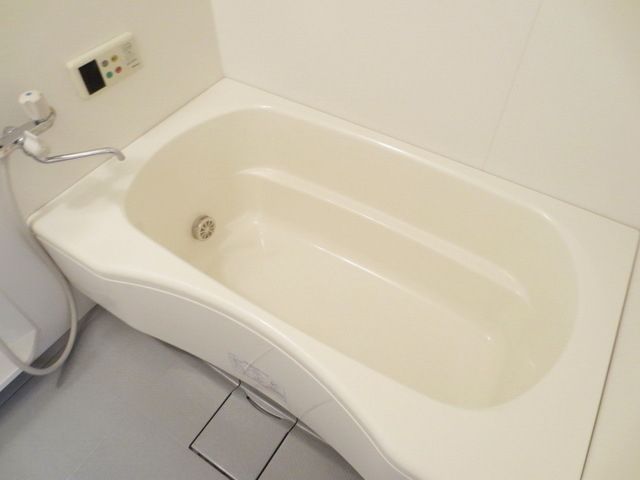 バス・シャワールーム　★経済的な追い炊きバス★