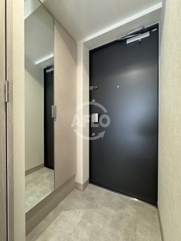 玄関　プレサンス九条グランデリーヴ　玄関