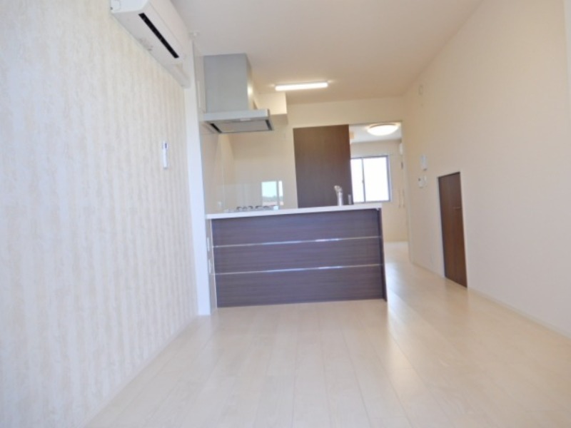 居室・リビング　図面と現状に相違がある場合には現状を優先