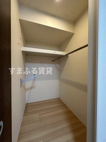 収納　同仕様　反転の場合あり