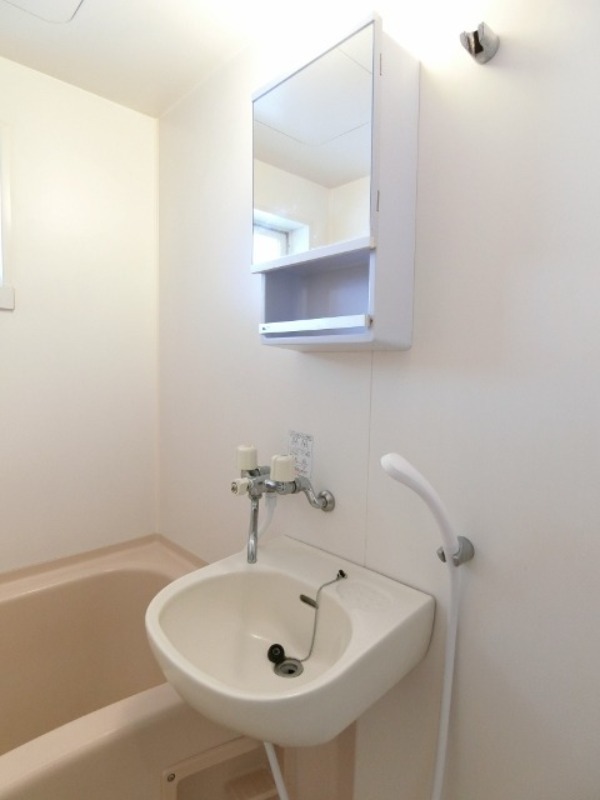 洗面設備　図面と現状に相違がある場合には現状を優先