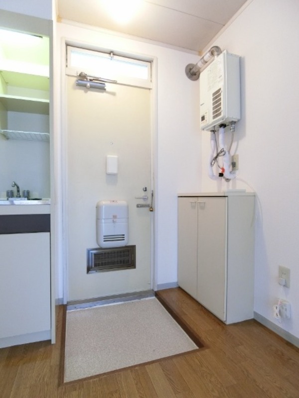 玄関　図面と現状に相違がある場合には現状を優先