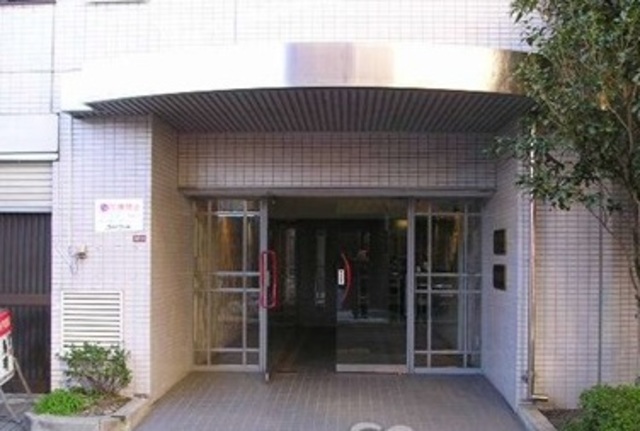 エントランス　エントランス