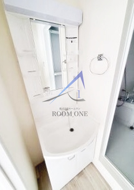 洗面設備　洗面台です。