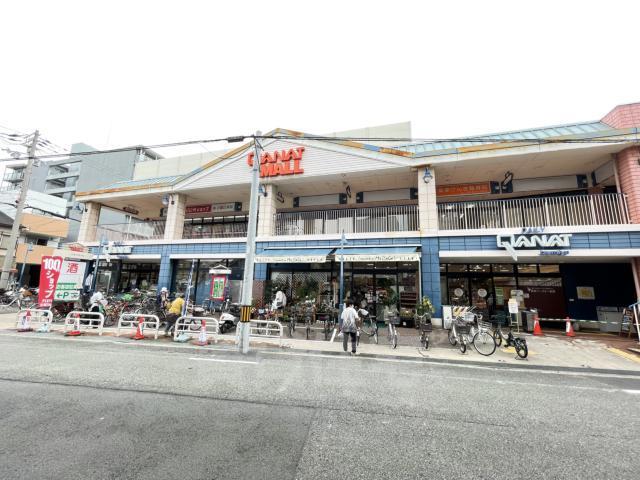 スーパー　イズミヤ　桑津店（スーパー）まで861m