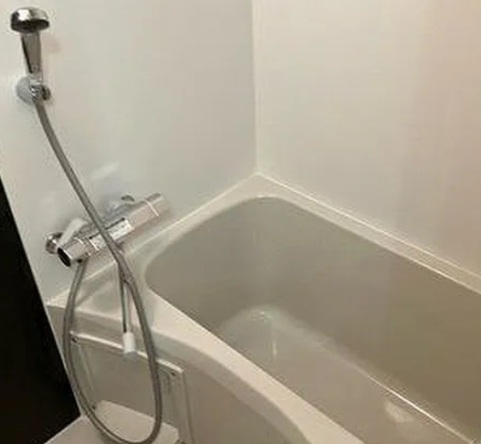 エントランス　ゆとりのあるエントランスです