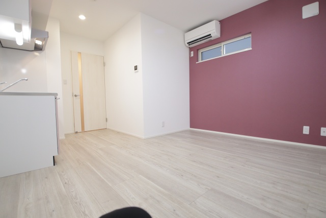 居室・リビング　※別室の参考写真の為、現況優先です。