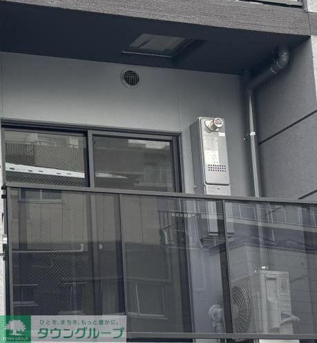 バルコニー　エントランス