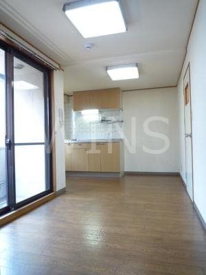 居室・リビング　日当たりもバッチリ★