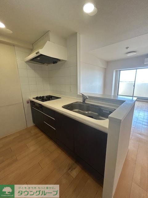 キッチン　バルコニー