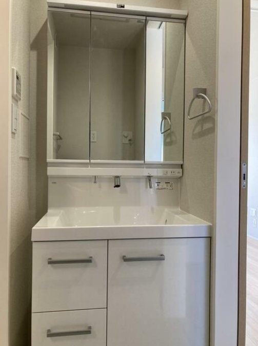 洗面設備　★お問い合わせはウィンズ千歳烏山まで★