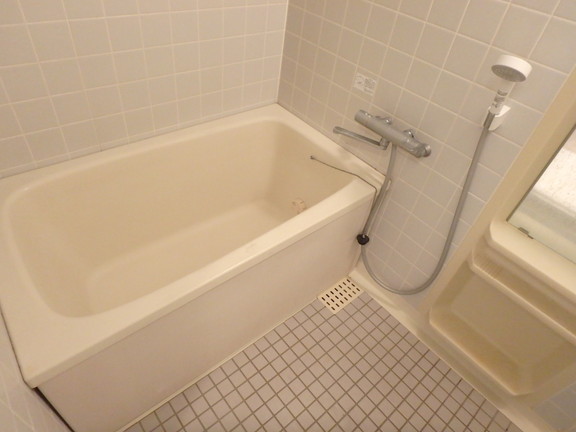 バス・シャワールーム　バスルーム