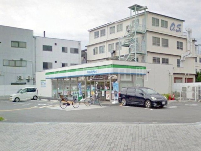 コンビニ　ファミリーマート今川三丁目店（コンビニ）まで331m