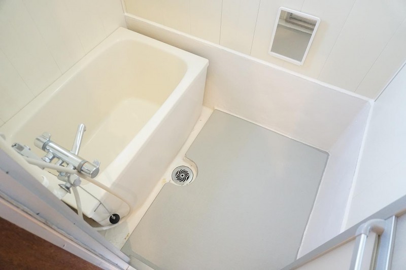 バス・シャワールーム　浴室
