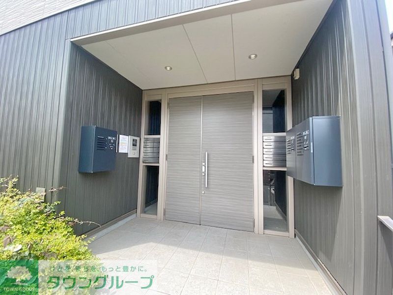 エントランス　エントランス