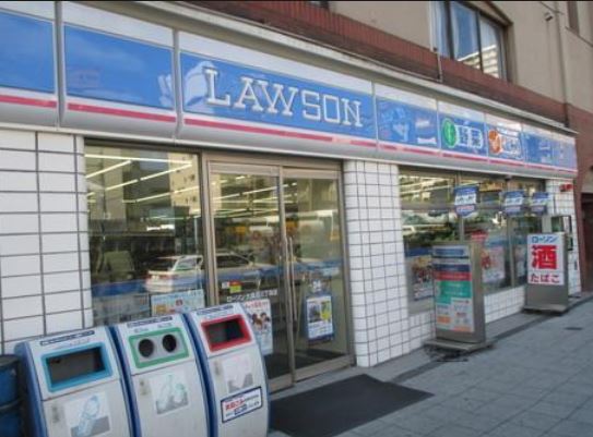 コンビニ　ローソン大森北3丁目店（コンビニ）まで108m