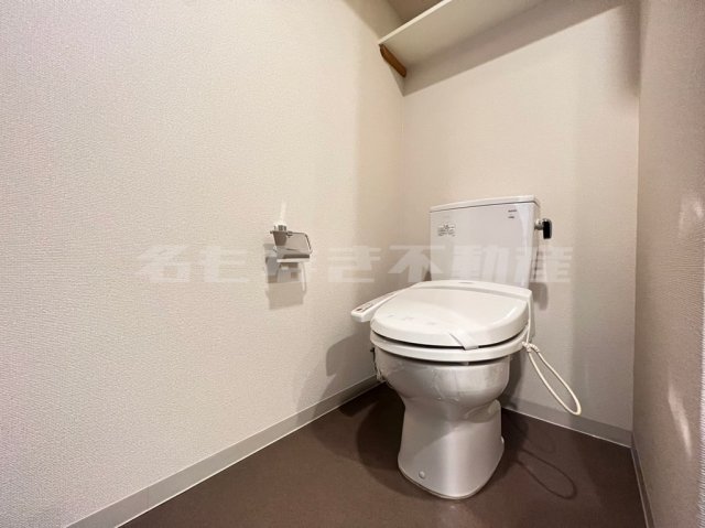 トイレ　トイレもきれいです