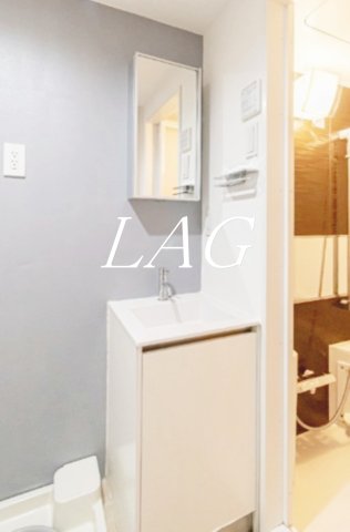 洗面設備　洗面台です。