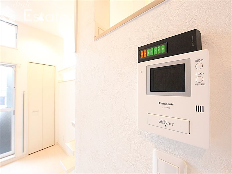 セキュリティ　モニター付きインターホン