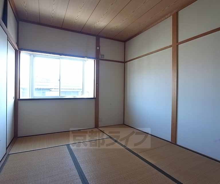 居室・リビング　南窓の和室です。