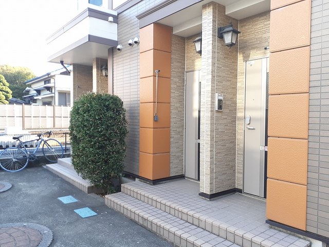 その他　東海道線・鴨宮駅まで2210m