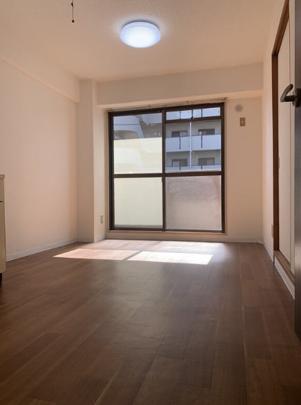 居室・リビング　COSMO蓮井　リビング