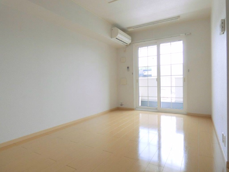 居室・リビング　図面と現状に相違がある場合には現状を優先