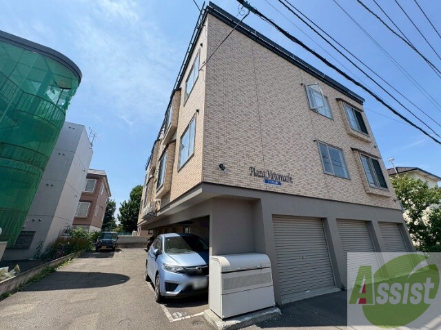 建物外観　札幌市東区北２２条東「プラザ元町」