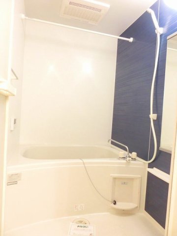 バス・シャワールーム　お風呂です