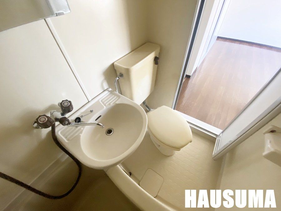 トイレ　※他号室同タイプ写真使用