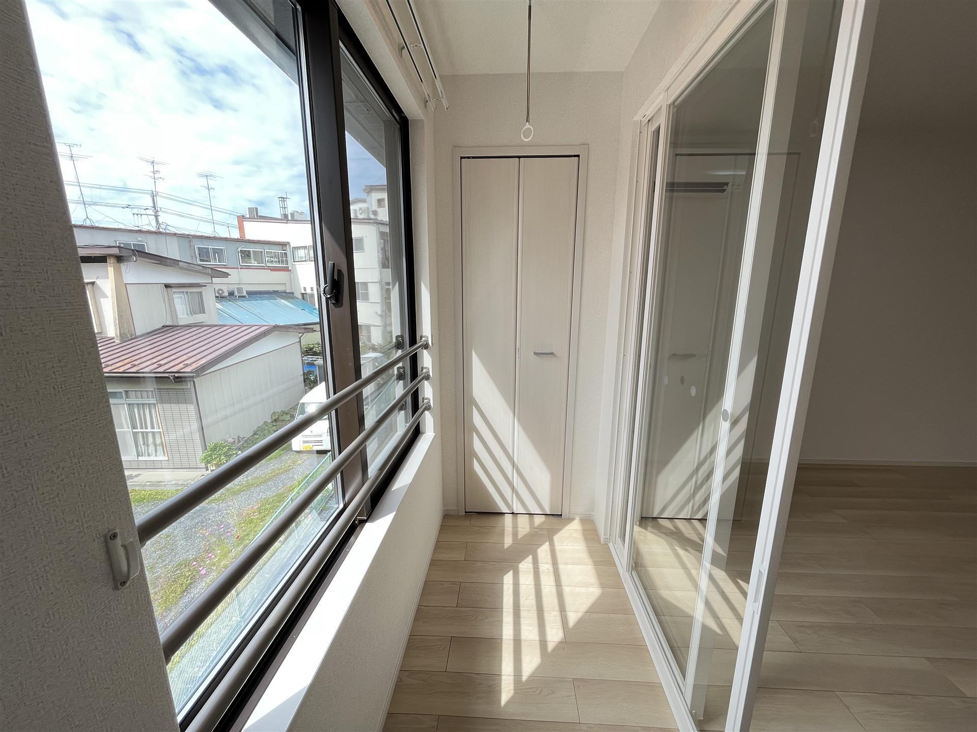 バルコニー　サンルーム