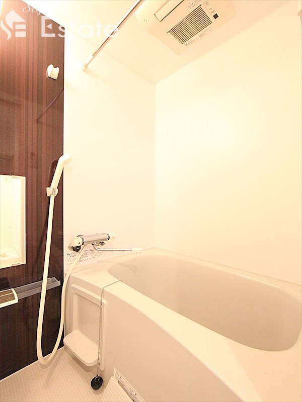 バス・シャワールーム　バスルーム