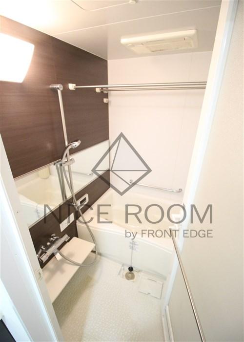 バス・シャワールーム　エステムプラザ難波WESTIIプレディア　風呂