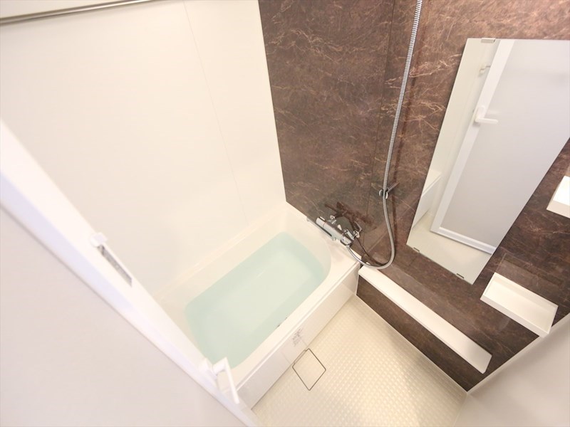 バス・シャワールーム　バスルーム　浴室暖房乾燥機付き