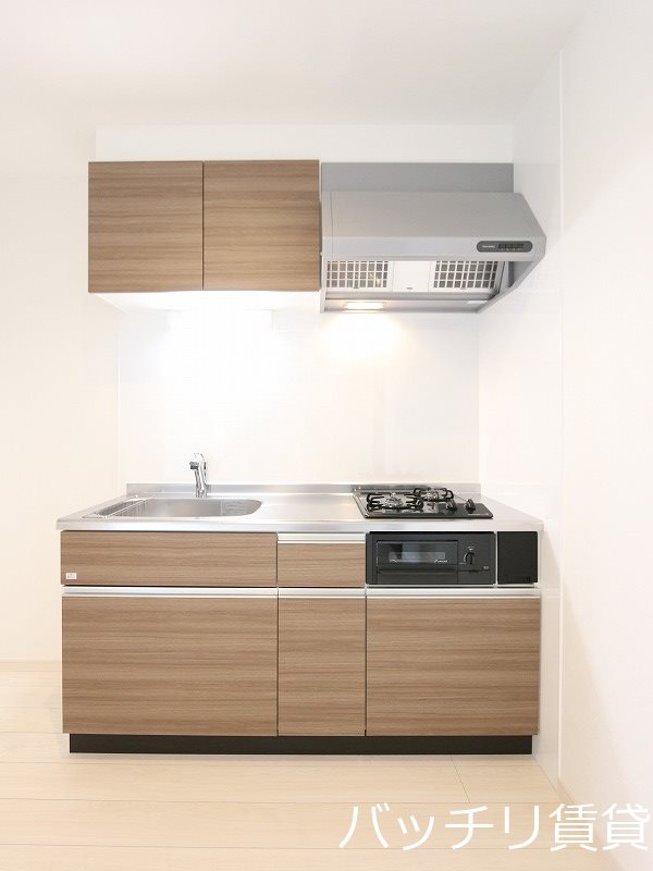 キッチン　同シリーズ物件写真の為、現況を優先致します。