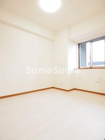 その他部屋・スペース　使い勝手のいい寝室です