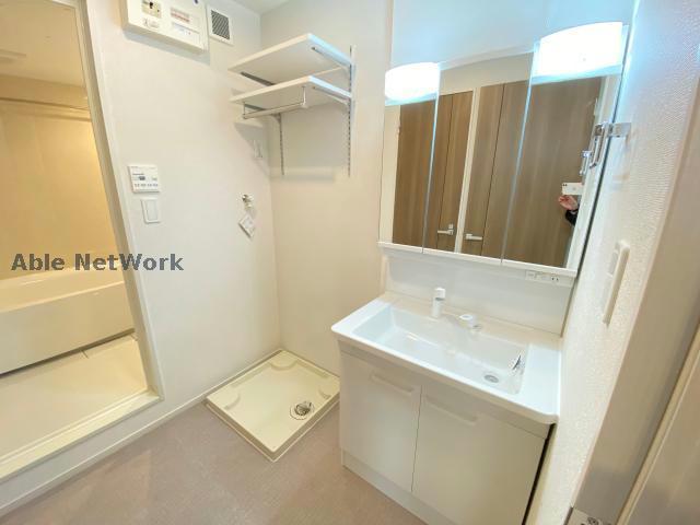 洗面設備　同型