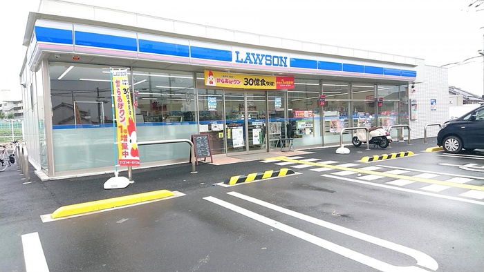 コンビニ　ローソン（コンビニ）まで460m