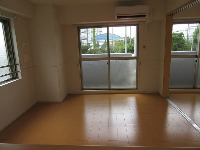 居室・リビング　おしゃれな居間です