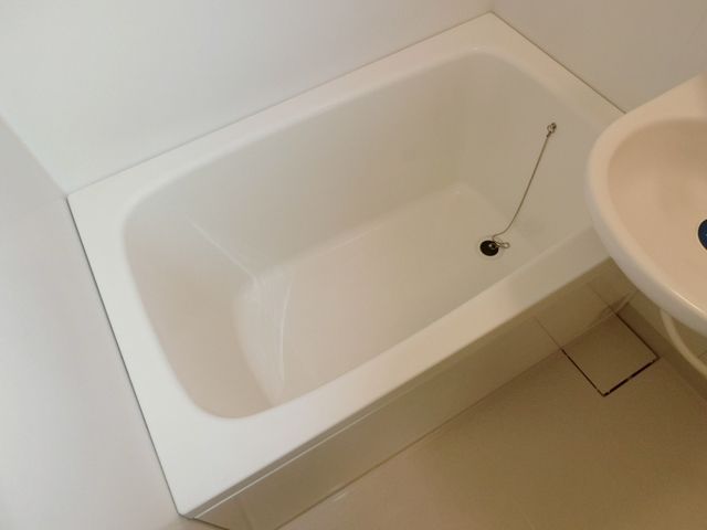 バス・シャワールーム　キレイなバスルーム