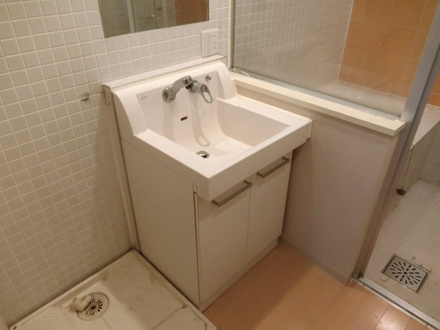 洗面設備　同仕様写真