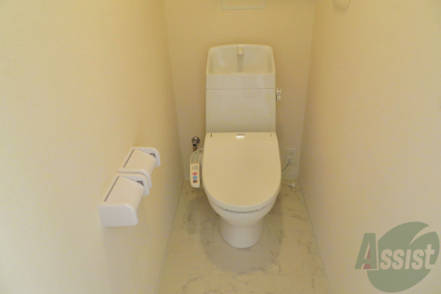 トイレ　トイレはシンプルかつオーソドックスで使いやすそうです。