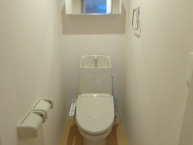 トイレ　シャワー付トイレ