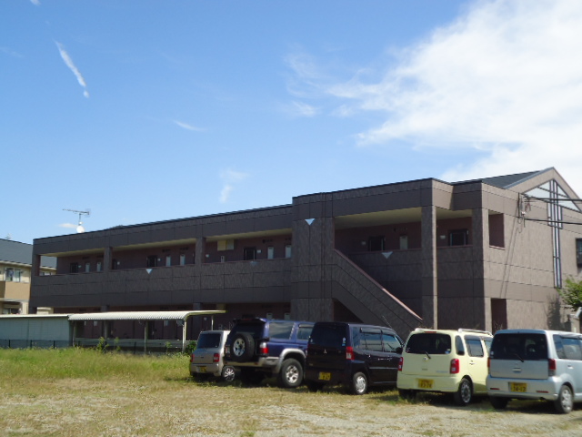 建物外観　外観写真（昼）