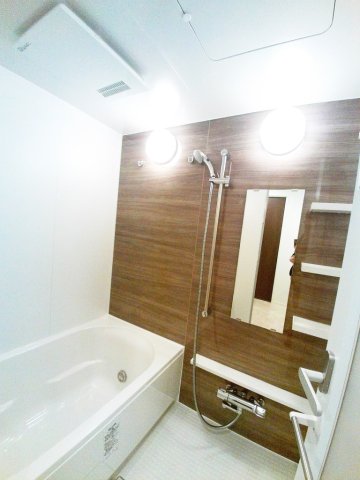 バス・シャワールーム　追い炊き機能付オートバス・浴室乾燥【パークアクシス御茶ノ水】